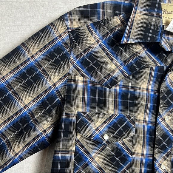 Wrangler Blue and Brown Casual Button‎ Down Shirt - Picture 8 of 8